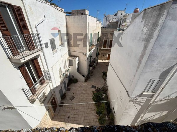 casa indipendente in vendita a Polignano a Mare