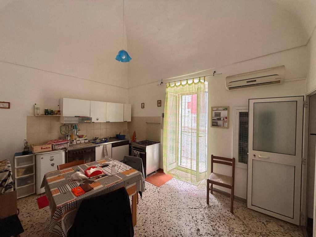 casa indipendente in vendita a Polignano a Mare