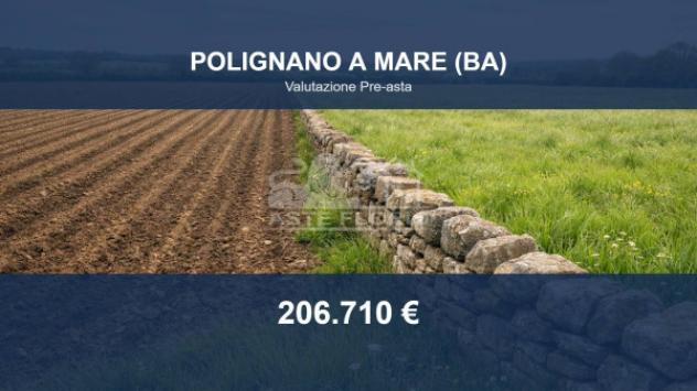 terreno edificabile in vendita a Polignano a Mare