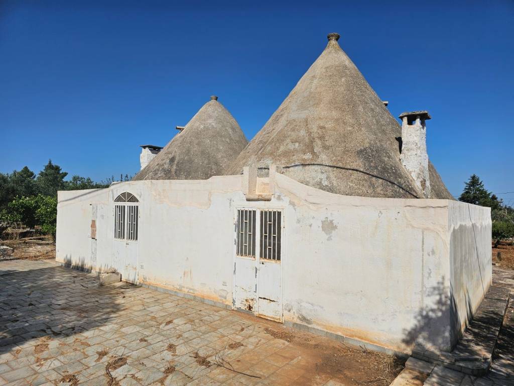 casa indipendente in vendita a Polignano a Mare in zona Cavuzzi