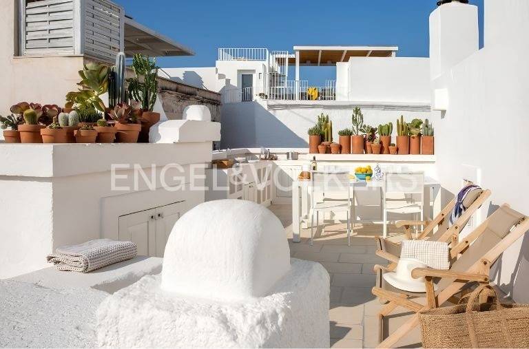 casa indipendente in vendita a Polignano a Mare