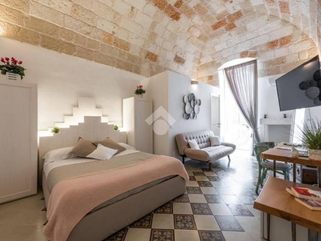 intera palazzina in vendita a Polignano a Mare
