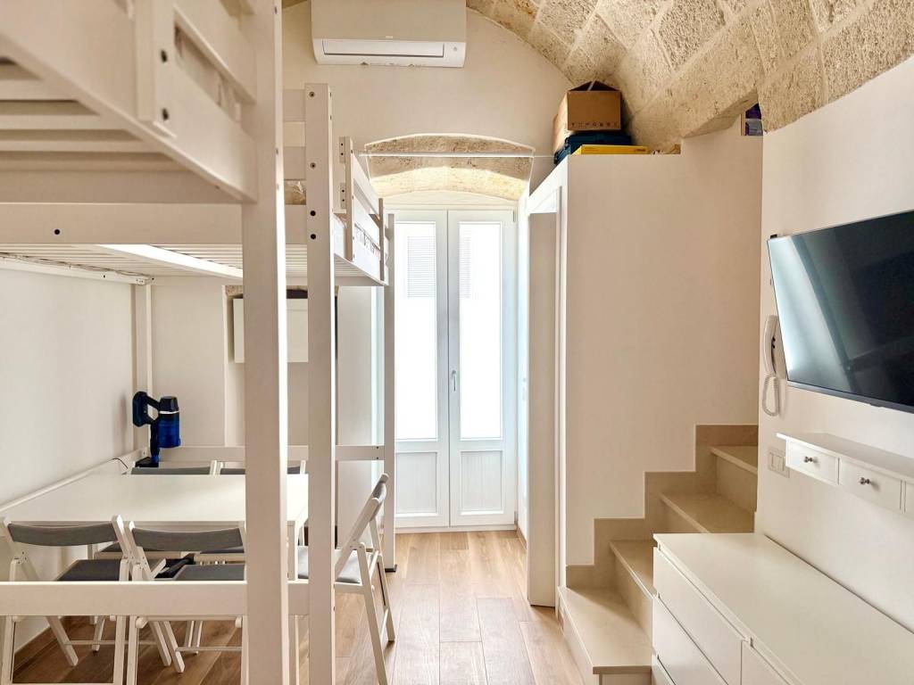 casa indipendente in vendita a Polignano a Mare
