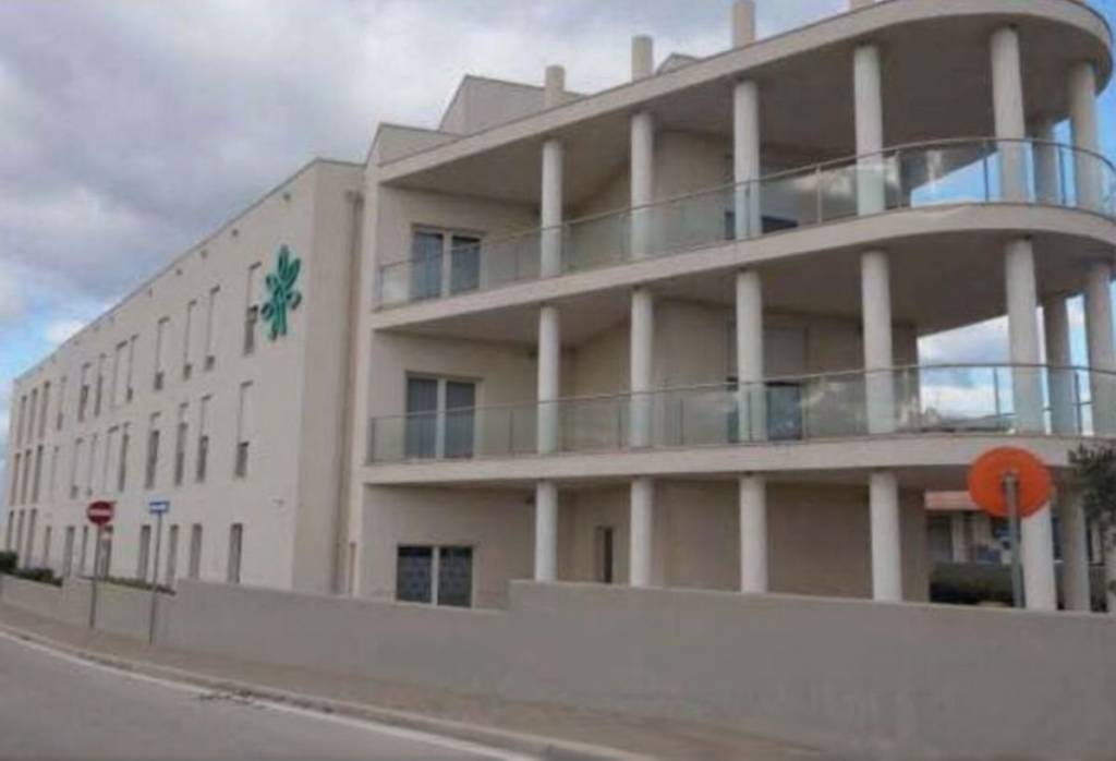 casa indipendente in vendita a Polignano a Mare