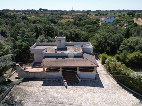casa indipendente in vendita a Polignano a Mare in zona Cavuzzi