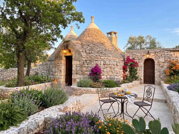 casa indipendente in vendita a Polignano a Mare in zona Cavuzzi