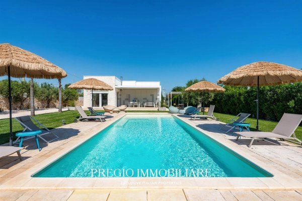 casa indipendente in vendita a Polignano a Mare in zona Cavuzzi