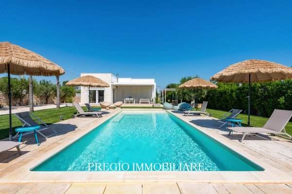 casa indipendente in vendita a Polignano a Mare in zona Cavuzzi