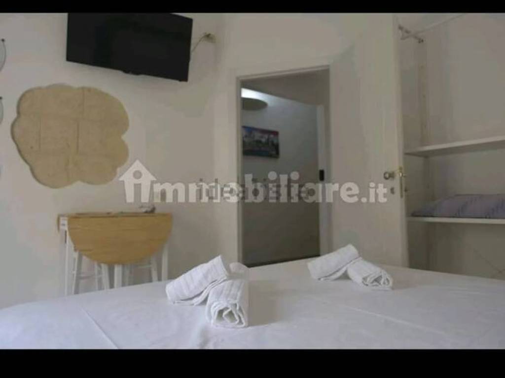 casa indipendente in vendita a Polignano a Mare