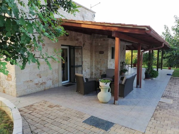 casa indipendente in vendita a Polignano a Mare