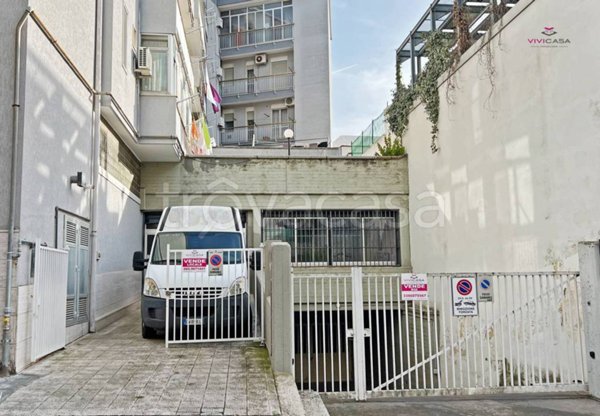 negozio in vendita a Putignano