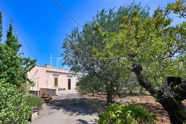 casa indipendente in vendita a Putignano