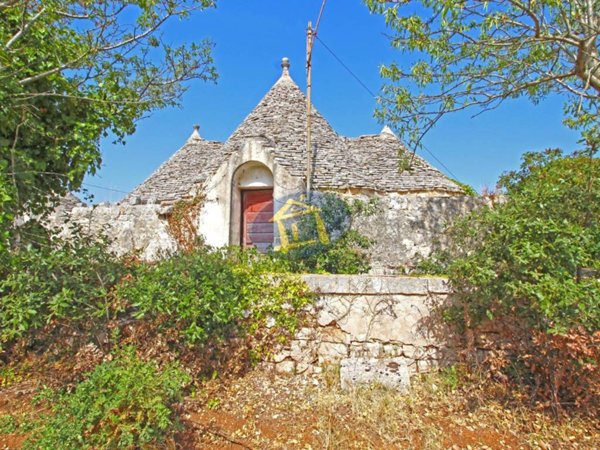 casa indipendente in vendita a Putignano