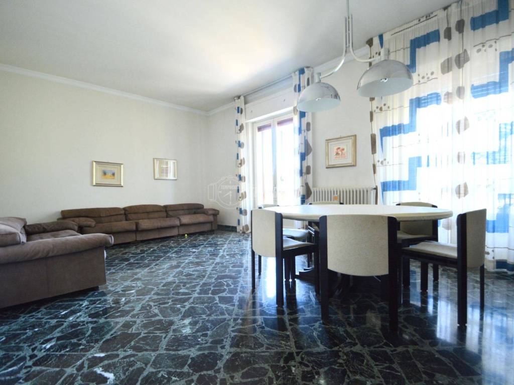 casa indipendente in vendita a Putignano