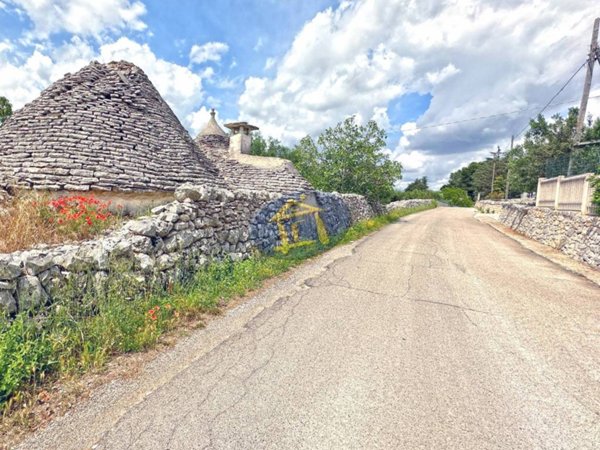 casa indipendente in vendita a Putignano