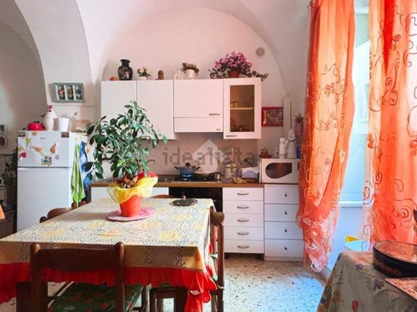 appartamento in vendita a Putignano