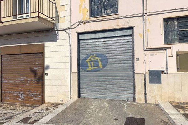 negozio in vendita a Putignano
