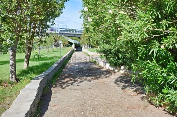 casa indipendente in vendita a Putignano