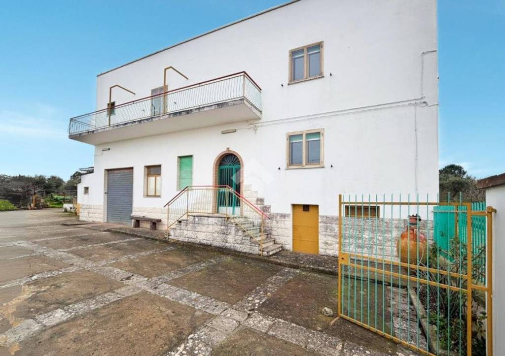 casa indipendente in vendita a Putignano