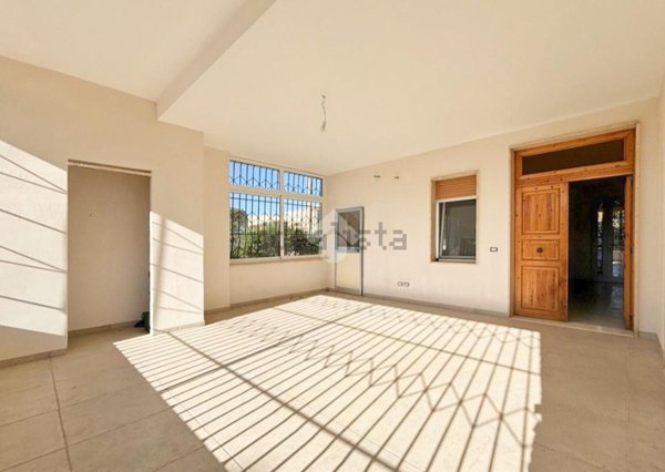 casa indipendente in vendita a Putignano