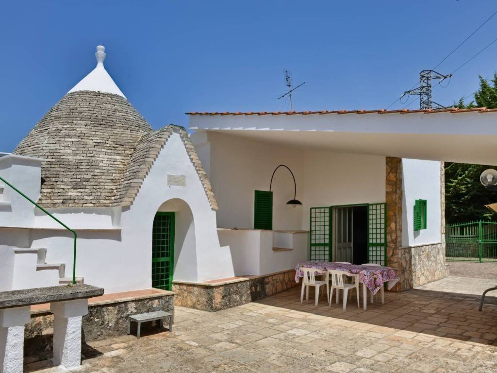 casa indipendente in vendita a Putignano