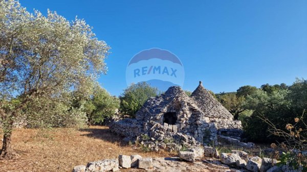 negozio in vendita a Putignano