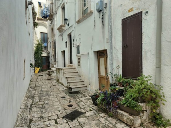 casa indipendente in vendita a Putignano