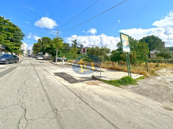 casa indipendente in vendita a Putignano