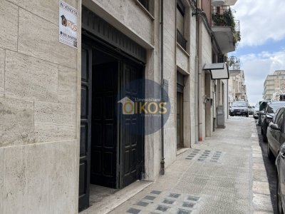 negozio in vendita a Putignano
