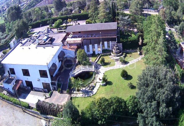 negozio in vendita a Putignano