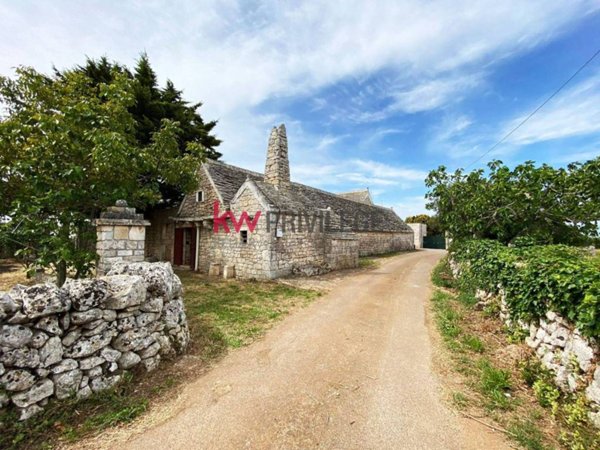 casa indipendente in vendita a Putignano