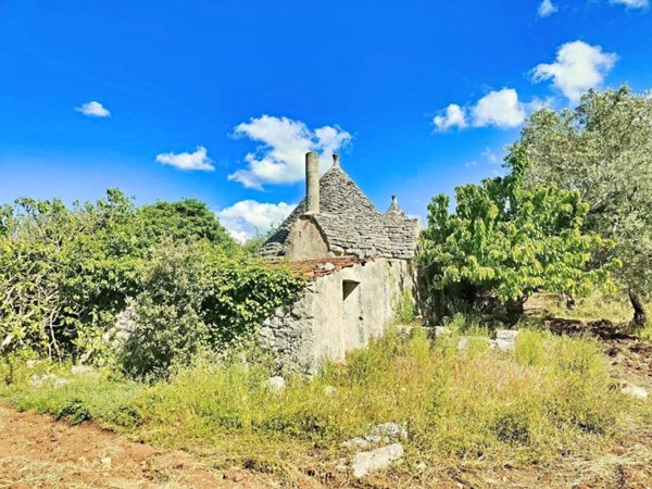 casa indipendente in vendita a Putignano