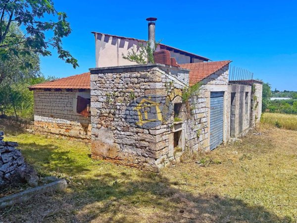 casa indipendente in vendita a Putignano