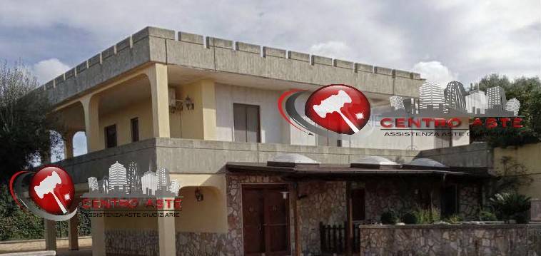 casa indipendente in vendita a Putignano