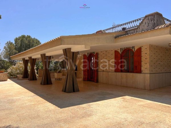 casa indipendente in vendita a Putignano