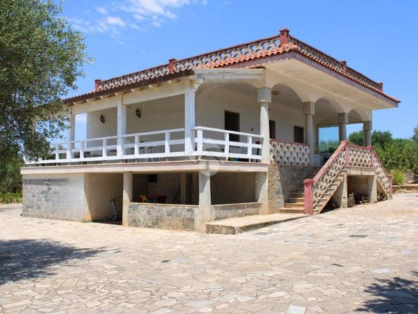 casa indipendente in vendita a Putignano