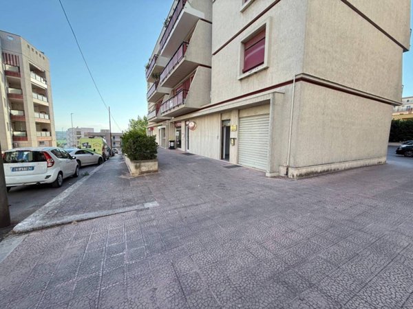 ufficio in vendita a Putignano