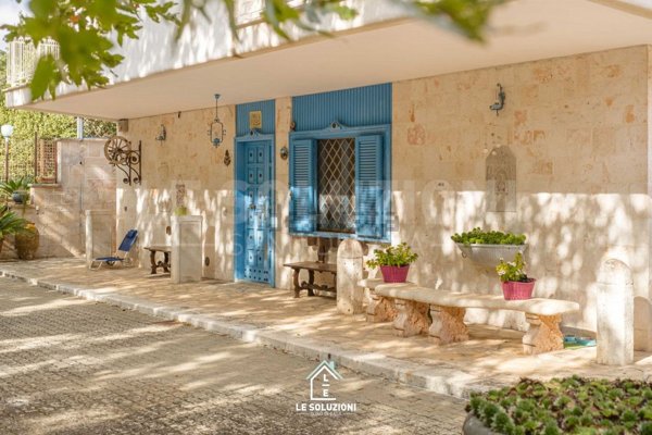 casa indipendente in vendita a Putignano