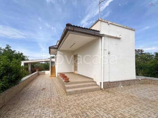 casa indipendente in vendita a Putignano in zona Gorgo di Mola