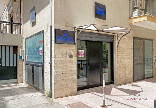 locale commerciale in vendita a Putignano