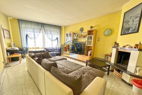 casa indipendente in vendita a Putignano