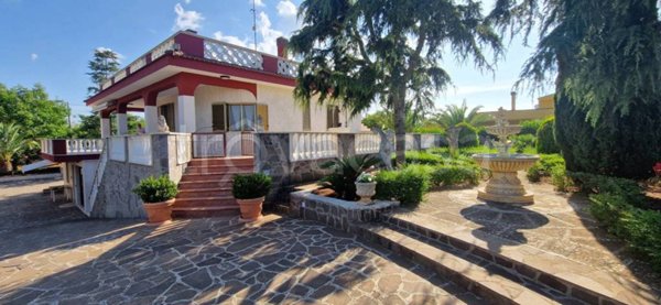 casa indipendente in vendita a Putignano