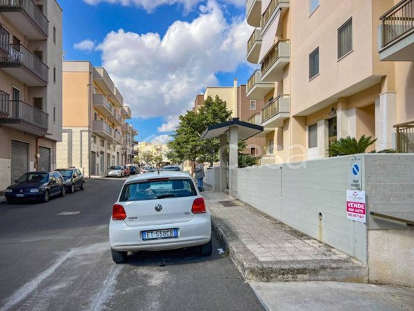 locale di sgombero in vendita a Putignano