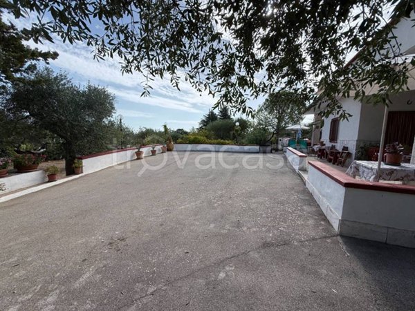 casa indipendente in vendita a Putignano