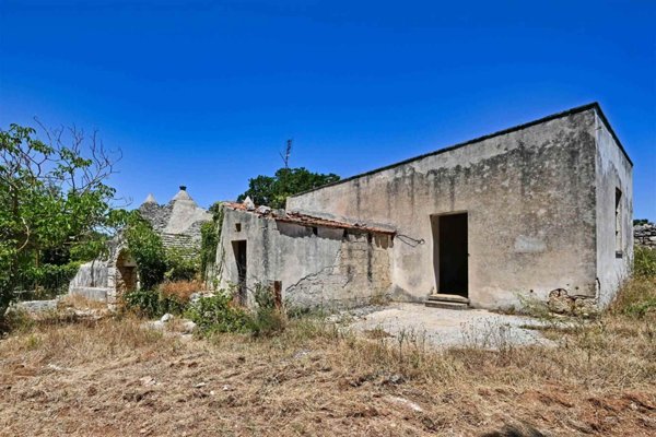casa indipendente in vendita a Putignano