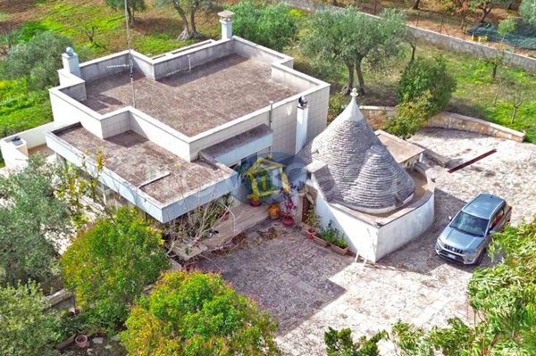 casa indipendente in vendita a Putignano