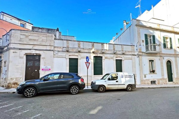 ufficio in vendita a Putignano