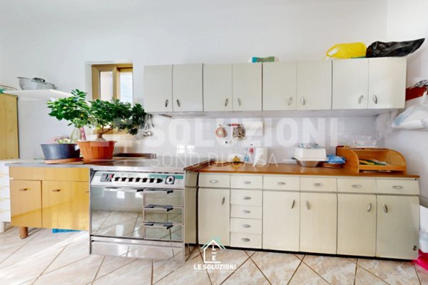 casa indipendente in vendita a Putignano