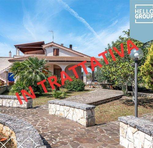 casa indipendente in vendita a Putignano