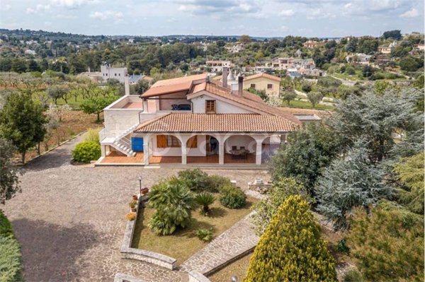 casa indipendente in vendita a Putignano
